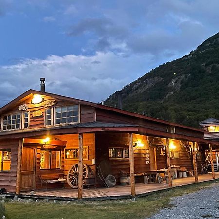 El Mosco Hostel Villa O'Higgins Εξωτερικό φωτογραφία